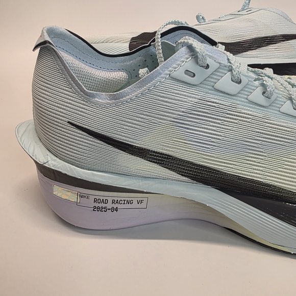 New Zoomx Vaporfly Next% 4 Women's Size 7.5, 8  Glacier Blue/Gridiron HF6412-400 - Picture 10 of 15